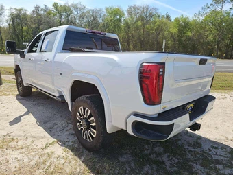 2025 GMC Sierra 2500HD Denali Ultimate Crew Cab Medium Bed 5SB - miniatura 2