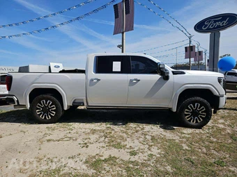 2025 GMC Sierra 2500HD Denali Ultimate Crew Cab Medium Bed 5SB - miniatura 4
