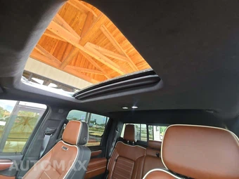 2025 GMC Sierra 2500HD Denali Ultimate Crew Cab Medium Bed 5SB - miniatura 8