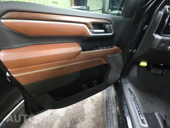 2025 GMC Sierra 2500HD Denali Ultimate Crew Cab Medium Bed 5SB - miniatura 9
