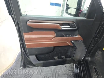 2025 GMC Sierra 2500HD Denali Ultimate Crew Cab Medium Bed 5SB - miniatura 9