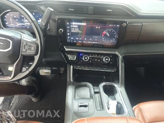 2025 GMC Sierra 2500HD Denali Ultimate Crew Cab Medium Bed 5SB - miniatura 11