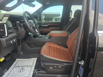 2025 GMC Sierra 2500HD Denali Ultimate Crew Cab Medium Bed 5SB - miniatura 7