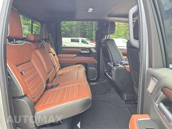 2025 GMC Sierra 2500HD Denali Ultimate Crew Cab Medium Bed 5SB - miniatura 13