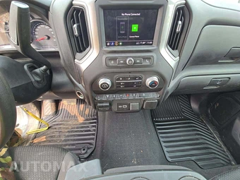 2025 GMC Sierra 2500HD Pro Crew Cab Medium Bed 1SA - miniatura 10