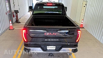 2025 GMC Sierra 2500HD SLT Crew Cab Medium Bed 4SA - miniatura 5