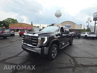 2025 GMC Sierra 2500HD SLT Crew Cab Medium Bed 4SA