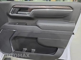 2025 GMC Sierra 2500HD SLT Crew Cab Medium Bed 4SA - miniatura 9