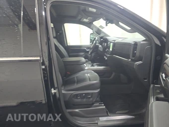 2025 GMC Sierra 2500HD SLT Crew Cab Medium Bed 4SA - miniatura 8