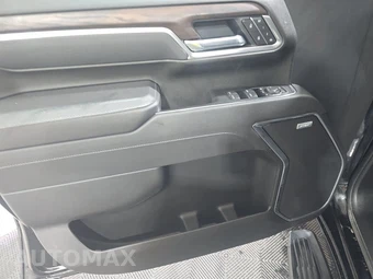 2025 GMC Sierra 2500HD SLT Crew Cab Medium Bed 4SA - miniatura 9