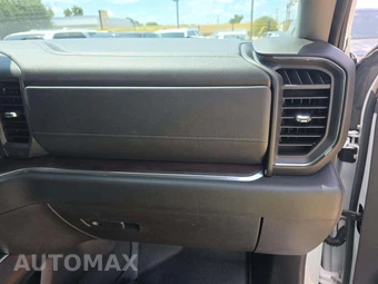 2025 GMC Sierra 2500HD SLT Crew Cab Medium Bed 4SA - miniatura 19