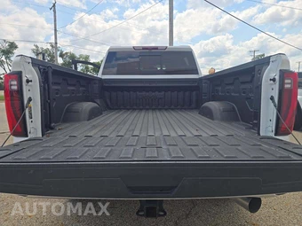 2025 GMC Sierra 2500HD SLT Crew Cab Medium Bed 4SA - miniatura 11