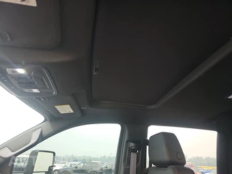 2025 GMC Sierra 3500HD AT4 Crew Cab Medium Bed 4SB - miniatura 20
