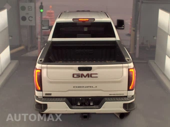 2025 GMC Sierra 3500HD AT4 Crew Cab Medium Bed 4SB - miniatura 5