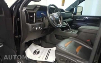 2025 GMC Sierra 3500HD AT4 Crew Cab Medium Bed 4SB - miniatura 12