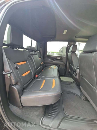 2025 GMC Sierra 3500HD AT4 Crew Cab Medium Bed 4SB - miniatura 13