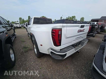 2025 GMC Sierra 3500HD Denali Crew Cab Long Bed 5SA DRW - miniatura 2