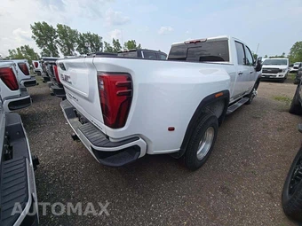2025 GMC Sierra 3500HD Denali Crew Cab Long Bed 5SA DRW - miniatura 3
