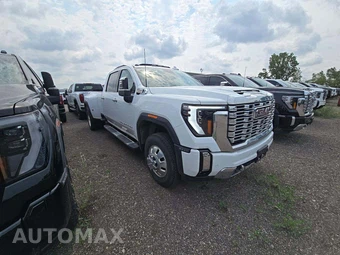2025 GMC Sierra 3500HD Denali Crew Cab Long Bed 5SA DRW - miniatura 4