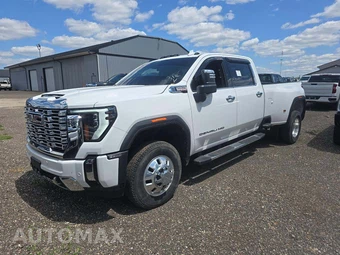 2025 GMC Sierra 3500HD Denali Crew Cab Long Bed 5SA DRW