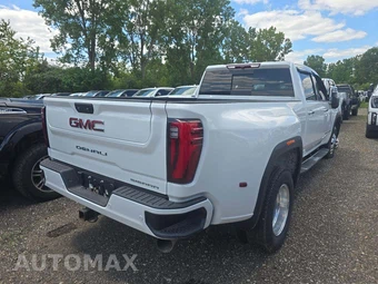 2025 GMC Sierra 3500HD Denali Crew Cab Long Bed 5SA DRW - miniatura 3