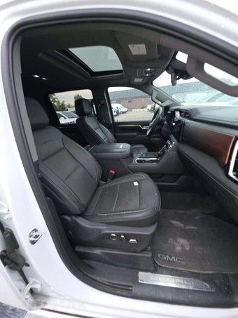 2025 GMC Sierra 3500HD Denali Crew Cab Long Bed 5SA DRW - miniatura 18
