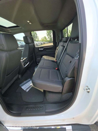 2025 GMC Sierra 3500HD Denali Crew Cab Long Bed 5SA DRW - miniatura 13