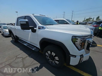 2025 GMC Sierra 3500HD Denali Crew Cab Medium Bed 5SA - miniatura 3