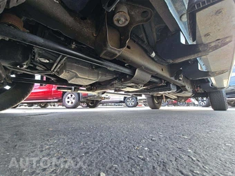 2025 GMC Sierra 3500HD Denali Crew Cab Medium Bed 5SA - miniatura 7