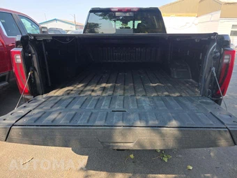2025 GMC Sierra 3500HD Denali Crew Cab Medium Bed 5SA - miniatura 14