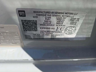 2025 GMC Sierra 3500HD Denali Crew Cab Medium Bed 5SA - miniatura 2