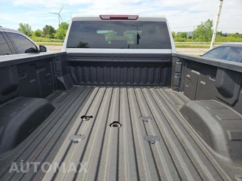 2025 GMC Sierra 3500HD Pro Crew Cab Long Bed 1SA DRW - miniatura 14