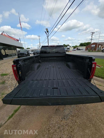 2025 GMC Sierra 3500HD SLT Crew Cab Long Bed 4SA DRW - miniatura 14