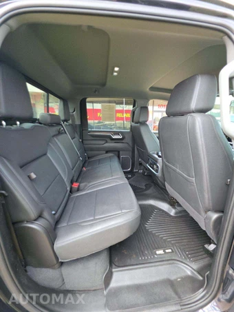 2025 GMC Sierra 3500HD SLT Crew Cab Long Bed 4SA DRW - miniatura 16