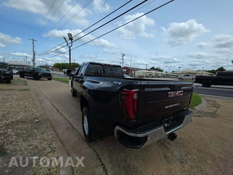 2025 GMC Sierra 3500HD SLT Crew Cab Long Bed 4SA DRW - miniatura 2