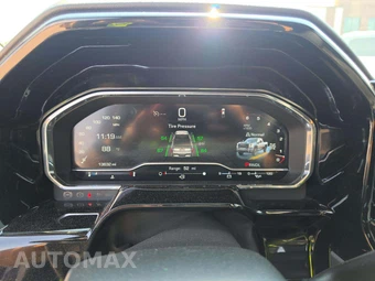 2025 GMC Sierra 3500HD SLT Crew Cab Medium Bed 4SA - miniatura 9