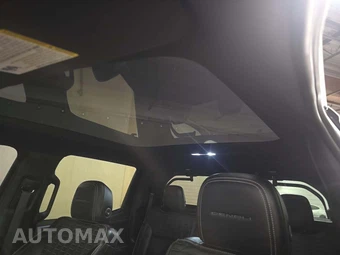 2025 GMC Sierra EV Denali Max Range Crew Cab Short Bed - miniatura 11