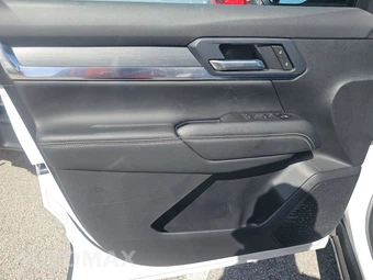 2025 GMC Terrain Elevation 3SA - miniatura 15