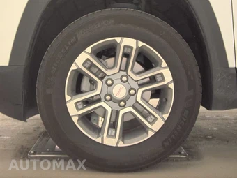 2025 GMC Terrain Elevation 3SA - miniatura 9