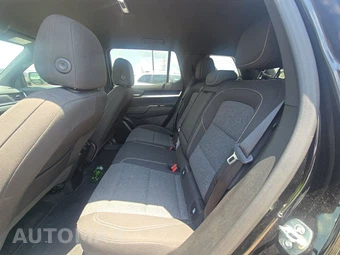 2025 GMC Terrain Elevation 3SA - miniatura 13