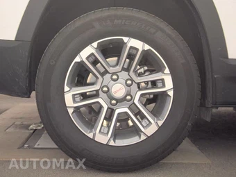 2025 GMC Terrain Elevation 3SA - miniatura 11