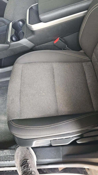 2025 GMC Terrain Elevation 3SA - miniatura 28