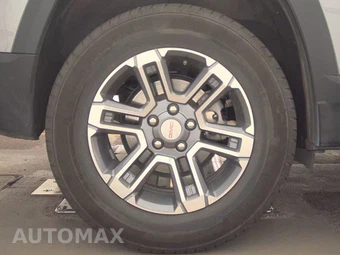 2025 GMC Terrain Elevation 3SA - miniatura 11