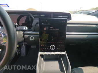 2025 GMC Terrain Elevation 3SA - miniatura 17
