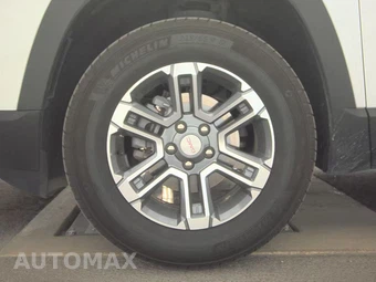 2025 GMC Terrain Elevation 3SA - miniatura 9