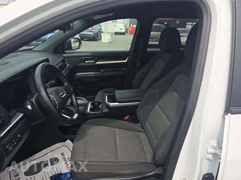 2025 GMC Terrain Elevation 3SB - miniatura 3