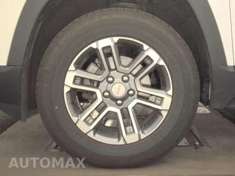 2025 GMC Terrain Elevation 3SB - miniatura 9