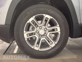 2025 GMC Terrain Elevation 3SB - miniatura 9