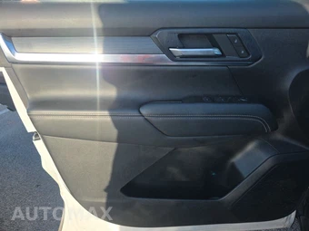 2025 GMC Terrain Elevation 3SB - miniatura 9