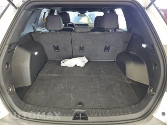 2025 GMC Terrain Elevation 3SB - miniatura 16